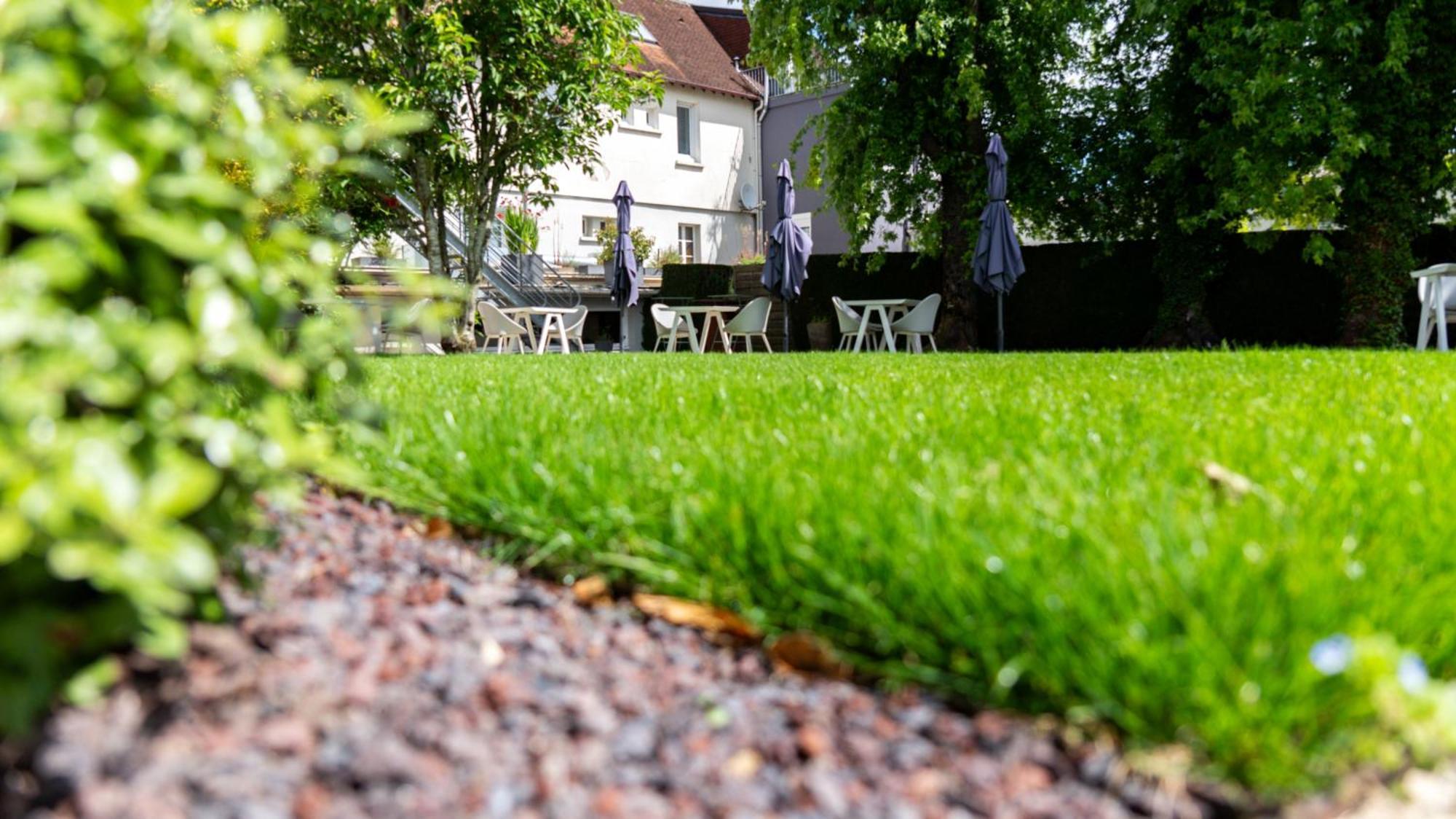 Logis Hotel Restaurant Le Faisan Dore Argentan Exteriér fotografie